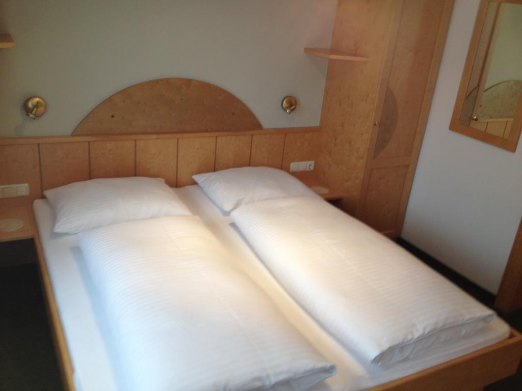 Apartpension Kappacher Kaprun Room photo